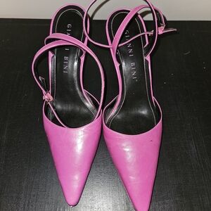 GIANNI BINI pink heels with criss-cross front ankle strap size 8.5